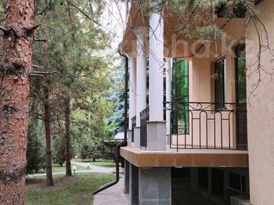 Отдельный дом · 12 комнат · 730 м² · 18.5 сот., мкр Горный Гигант, Жамакаева 254/А — Капарова за 3.9 млн ₸ в Алматы, Медеуский р-н