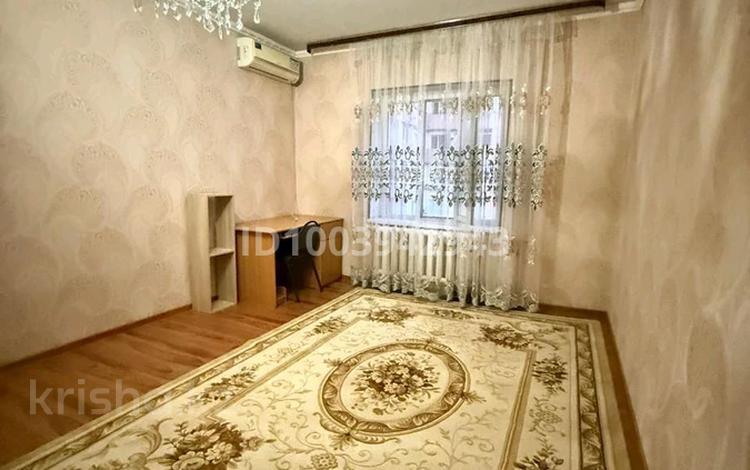 3-комнатная квартира · 80 м² · 8/12 этаж, 3-й микрорайон, Тамерлановское шоссе 1а — Желтоксан = Бейбітшілік за 250 000 ₸ в Шымкенте, Туран р-н — фото 2