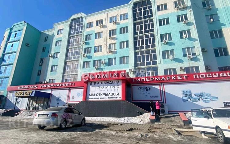 4-комнатная квартира, 90 м², 5/6 этаж, мкр 12, Бокенбай батыра 32 — Бокенбай батыра