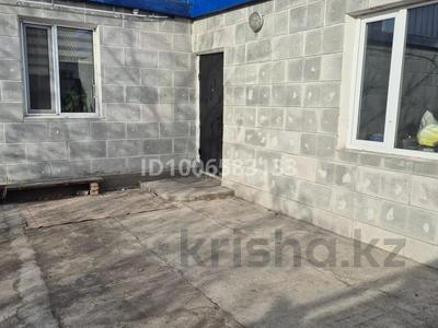 Отдельный дом · 5 комнат · 120 м² · 1000 сот., Асылбекова 13 — Центр города за 25 млн ₸ в Каркаралинске