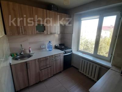 3-бөлмелі пәтер · 60 м² · 5/5 қабат, Акбугы 5/1 — Есенберлина, бағасы: 280 000 ₸ в Астане, Сарыарка р-н