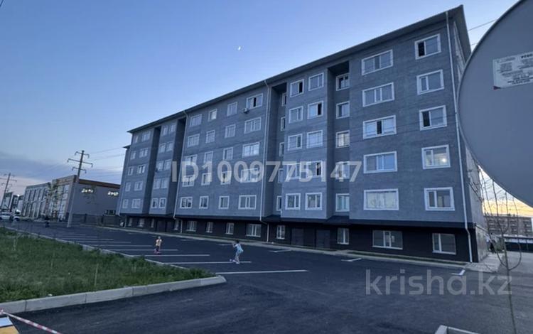 1-комнатная квартира · 29.6 м² · 5/5 этаж, Республики 40 — Республика 40 за 12.5 млн ₸ в Косшы — фото 2