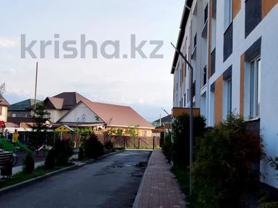 2-комнатная квартира · 70 м² · 3/3 этаж, 11 квартал за 27.5 млн 〒 в Коксай (пути Ильича)