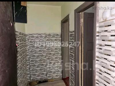 2-бөлмелі пәтер · 44 м² · 2/4 қабат, Ауезова 1, бағасы: 3.3 млн ₸ в Каратау