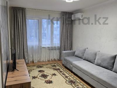 1-комнатная квартира · 33 м² · 2/5 этаж, мкр Тастак-2, Тлендиева за 26.5 млн ₸ в Алматы, Алмалинский р-н