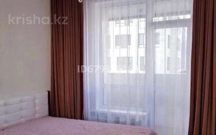 2-бөлмелі пәтер · 64 м² · 2/8 қабат, Кабанбай батыра 60a/16, бағасы: 25 000 ₸ в Астане, Есильский р-н — фото 2