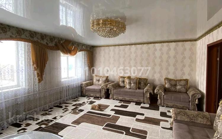 Жеке үй · 4 бөлме · 101.4 м² · 1400 сот., Атамұра 14/2 — Г.Аксу Село-Енбек, бағасы: 12.5 млн ₸ — фото 2