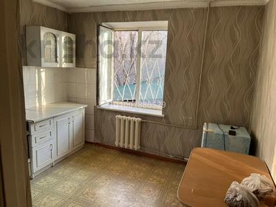 1-бөлмелі пәтер · 32 м² · 2/5 қабат, Каблиса Жырау 213 — Возле ЖГУ, бағасы: 100 000 ₸ в Талдыкоргане, мкр Жетысу