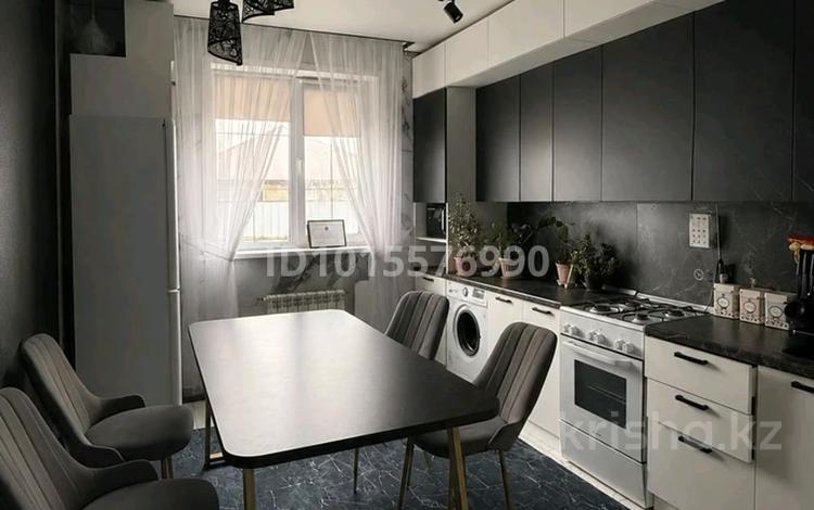 Отдельный дом · 2 комнаты · 160 м² · 10 сот., Казахстанская 53б — Перекрёсток кенесары-казахстанская за 35 млн ₸ в Бишкуле (Бесколь) — фото 2