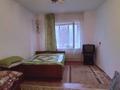 1-комнатная квартира, 36 м², 2/5 этаж, Массив Карасу за 9.5 млн 〒 в Таразе — фото 2