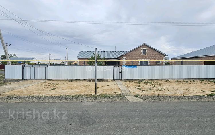 Жеке үй · 3 бөлме · 115 м² · 10 жүзд., Жаңа каратон 553, бағасы: 15 млн ₸ в Кульсары — фото 2