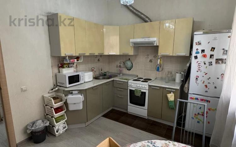 2-бөлмелі пәтер · 72 м² · 12/20 қабат, Брусиловского, бағасы: 45 млн ₸ в Алматы, Алмалинский р-н — фото 2