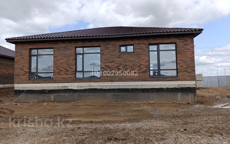Отдельный дом · 3 комнаты · 136.3 м² · 7 сот., мкр Уркер за 48 млн ₸ в Астане, Нура р-н — фото 2