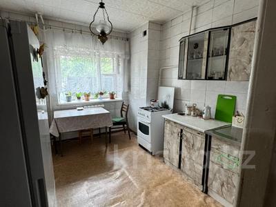 3-комнатная квартира · 68 м² · 1/6 этаж, мкр Кулагер, Серикова 35а за 250 000 ₸ в Алматы, Жетысуский р-н