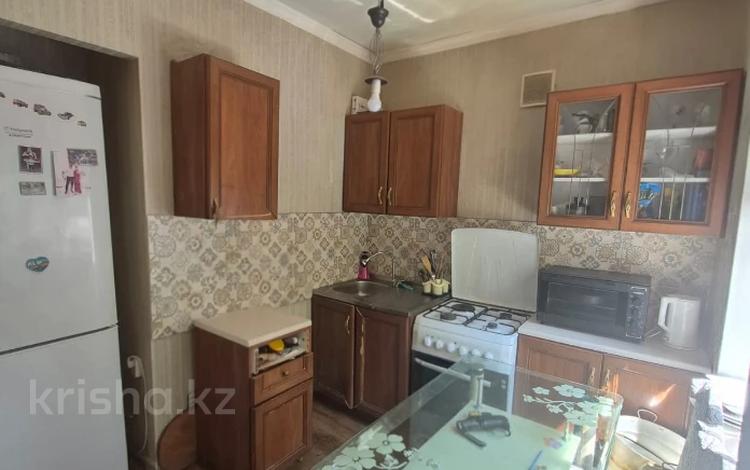 3-комнатная квартира · 55.5 м² · 1/2 этаж, Майкудук, Майкудук Кузембаева за 16 млн ₸ в Караганде, Алихана Бокейханова р-н — фото 8