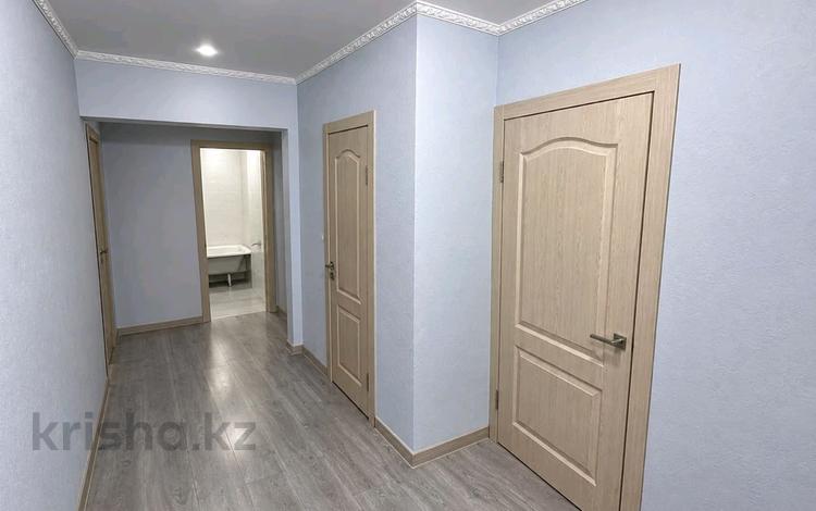 2-бөлмелі пәтер · 54 м² · 4/5 қабат, Мкр 4 10, бағасы: 22.5 млн ₸ в Конаеве — фото 2