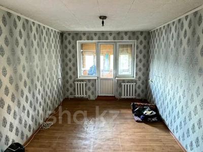 2-бөлмелі пәтер, 45 м², 5/5 қабат, 2мкр Каратау — возле школы 38, бағасы: 8.5 млн 〒 в Таразе