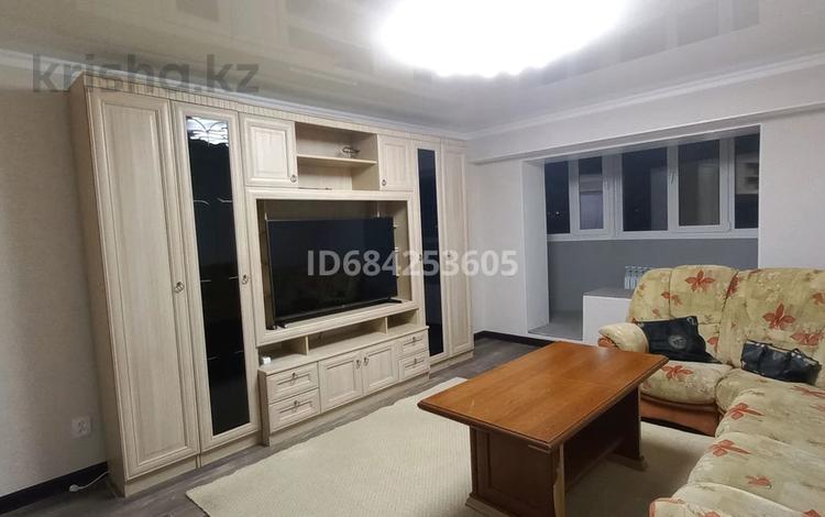 3-бөлмелі пәтер · 70 м² · 4/12 қабат, Евразия 196/1 — Пр.Абая 196/1, бағасы: 210 000 ₸ в Уральске — фото 2