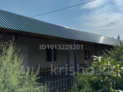 Дом · 1 комната · 25 м², Ихамбаева 41 за 30 000 ₸ в 