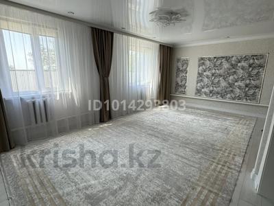Жеке үй · 3 бөлме · 76 м² · 8 жүзд., Роза Багланова 16, бағасы: 25 млн ₸ в Уральске