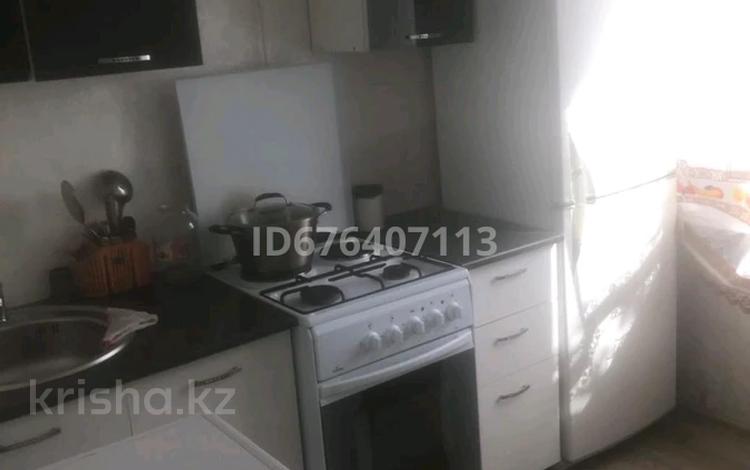 1-комнатная квартира · 30 м² · 2/5 этаж, Ауэзова 25 за 120 000 〒 в Семее — фото 5