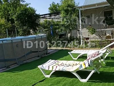 Отдельный дом · 4 комнаты · 120 м² · , Клубничная ул. 111 за 35 млн ₸ в Шымкенте, Каратауский р-н