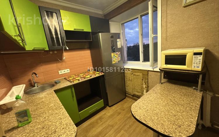 2-бөлмелі пәтер · 41.2 м² · 4/5 қабат, Машхур Жусупа 27, бағасы: 12 млн ₸ в Экибастузе — фото 2