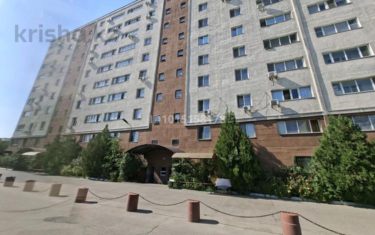 1-комнатная квартира · 44 м² · 2/10 этаж, мкр Аксай-1, Саина 1а за 240 000 ₸ в Алматы, Ауэзовский р-н — фото 2