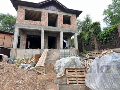 Жеке үй · 5 бөлме · 340 м² · 5.5 сот., мкр Коктобе 73 — Максимова, бағасы: 160 млн ₸ в Алматы, Медеуский р-н