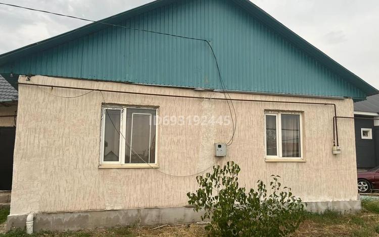 Отдельный дом • 3 комнаты • 80 м² • 8 сот., Онгарсынова 7 за 22 млн 〒 в  — фото 2