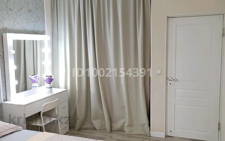 2-комнатная квартира · 60 м² · 1/6 этаж, 16-й мкр 42 — ТРК "АКТАУ", СПОРТКОМПЛЕКС "ХАЛЫК АРЕНА",СТАДИОН "МУНАЙШИ", ТРК "БАЙТЕРЕК" за 19 990 ₸ в Актау — фото 44