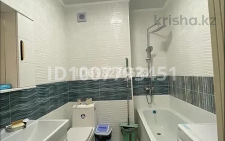 3-комнатная квартира · 80 м² · 2/5 этаж, мкр Шугыла, Сакен Жунисова 2/13 за 45 млн ₸ в Алматы, Наурызбайский р-н — фото 2