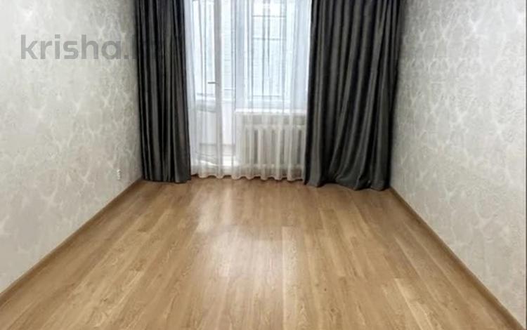 1-бөлмелі пәтер · 34.3 м² · 8/9 қабат, 4 ш/а, бағасы: 14 млн ₸ в Уральске, мкр 4 — фото 10