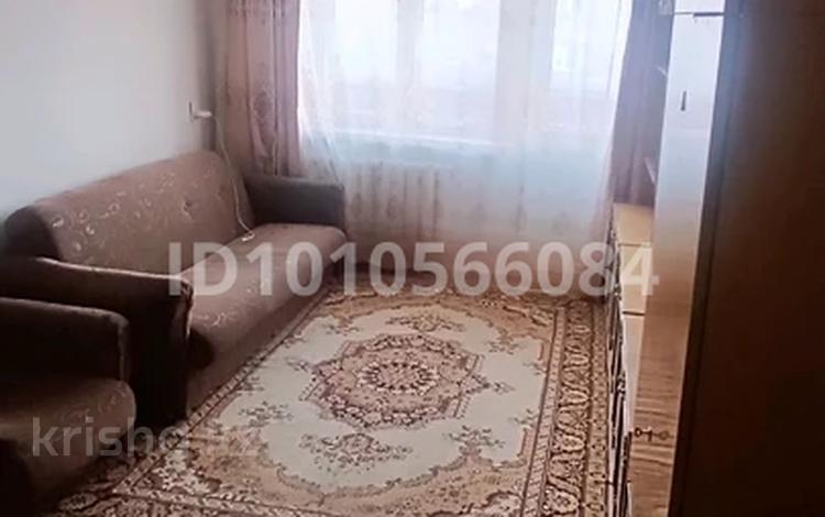 3-бөлмелі пәтер · 51.2 м² · 3/5 қабат, Локомотивная 151, бағасы: 8 млн ₸ в Караганде, Алихана Бокейханова р-н — фото 2