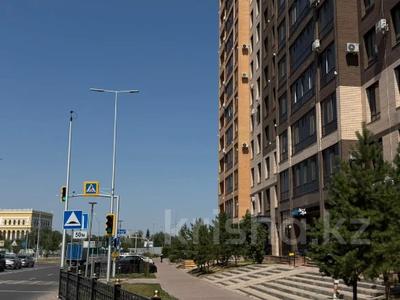 Еркін, кеңселер, дүкендер мен бутиктер, сұлулық салондары, медорталықтар мен дәріханалар, білім орталықтары · 181 м², бағасы: 160 млн ₸ в Астане, Нура р-н