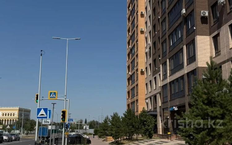Еркін, кеңселер, дүкендер мен бутиктер, сұлулық салондары, медорталықтар мен дәріханалар, білім орталықтары · 181 м², бағасы: 160 млн ₸ в Астане, Нура р-н — фото 2