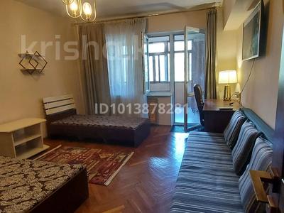 1-бөлмелі пәтер · 28 м² · 4/5 қабат, Сейфуллина 510 — Кабанбай батыра, бағасы: 240 000 ₸ в Алматы, Алмалинский р-н