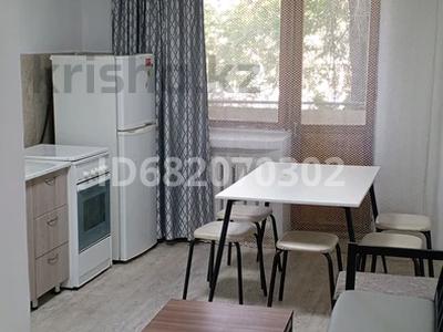 1-бөлмелі пәтер · 40 м² · 4/4 қабат, мкр №10, №10 ш/а. 7/3 — Алтынсарин-Шаляпина, Алтынсарин-Жандосов, бағасы: 220 000 ₸ в Алматы, Ауэзовский р-н