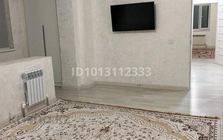 2-комнатная квартира · 65 м² · 5/9 этаж, 20-й мкр 5 за 150 000 ₸ в Актау — фото 2