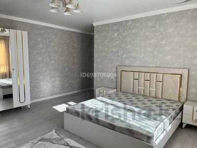 2-бөлмелі пәтер · 86 м² · 10/12 қабат, Нұрсәт ш/а, Назарбекова — Шаяхметов, бағасы: 300 000 ₸ в Шымкенте, Каратауский р-н