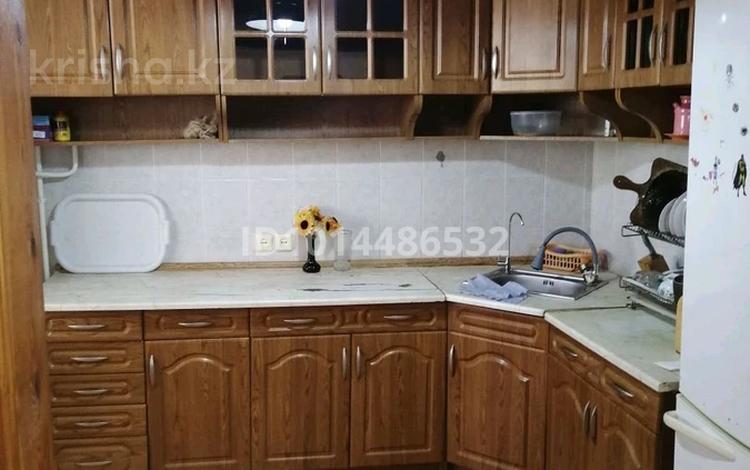 4-бөлмелі пәтер · 100 м² · 5/5 қабат, 7-ш/а. 17, бағасы: 30 млн ₸ в Актау, 7-й мкр — фото 2
