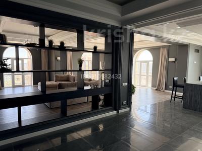 5-бөлмелі пәтер · 456.3 м² · 14/14 қабат, 17-ш/а., ​17-й микрорайон 6, бағасы: 205 млн ₸ в Актау, 17-й мкр