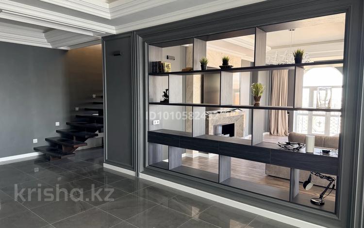 5-комнатная квартира · 456.3 м² · 14/14 этаж, 17-й мкр, ​17-й микрорайон 6 за 190 млн 〒 в Актау — фото 4