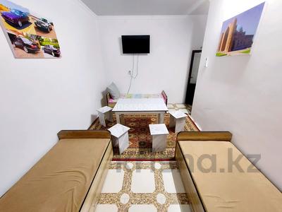 Дом · 2 комнаты · 100 м², Сейтметов 41 за 12 000 〒 в Туркестане