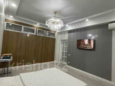 1-комнатная квартира · 54 м² · 8/14 этаж, 17-й мкр 6 — Грин Парк, Каспи Тауэрс, Дина супермаркет за 3 000 〒 в Актау