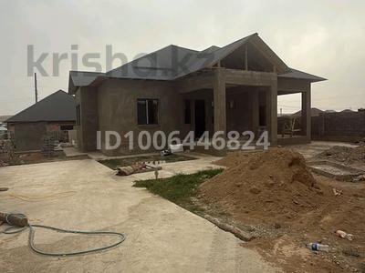 Отдельный дом · 5 комнат · 200 м² · 10 сот., мкр Курсай саргау 43 — Бекболатова за 27 млн ₸ в Шымкенте, Туран р-н