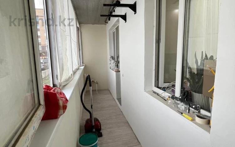 1-бөлмелі пәтер · 51 м² · 1/9 қабат, Алтын орда ш/а., бағасы: 22 млн ₸ в Актобе, мкр. Алтын орда — фото 2
