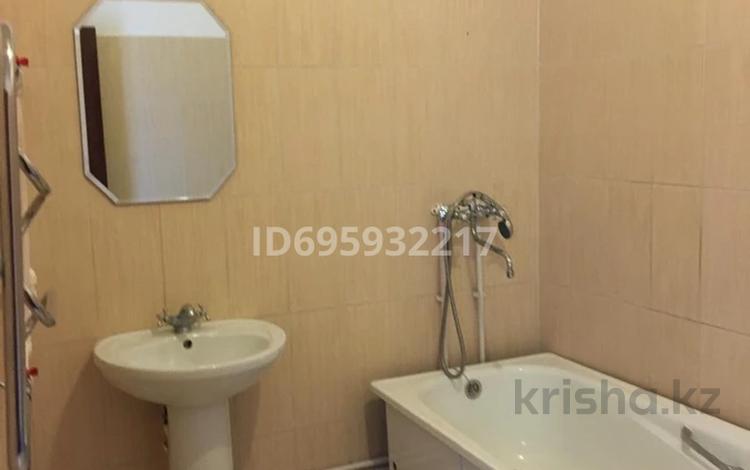 2-бөлмелі пәтер · 69 м² · 16/17 қабат, Мамыр-1 29, бағасы: 280 000 ₸ в Алматы, Ауэзовский р-н — фото 2