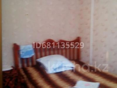 1-комнатная квартира · 33 м² · 1/5 этаж, Курмангазы 163 — Абая Школьник за 8 000 ₸ в Уральске