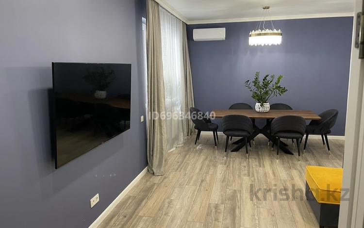 3-бөлмелі пәтер, 90 м², 8/10 қабат, Кенесары хана 54, бағасы: 72 млн 〒 в Алматы, Наурызбайский р-н — фото 2